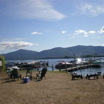 Lake George Suites Zewnętrze zdjęcie